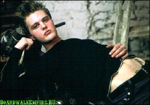 michael_pitt_photo_boardwalkempire.ru_083 (662x464, 60 kБ...)