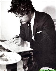 michael_pitt_photo_boardwalkempire.ru_102 (812x1026, 111 kБ...)